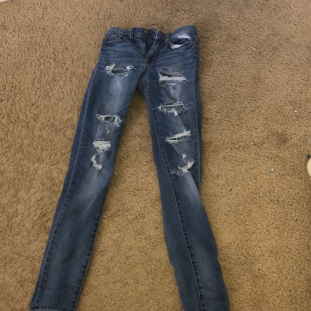 Size 00 high rise ripped jeans